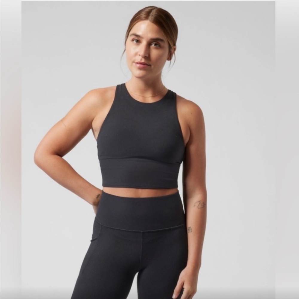 Athleta Conscious Crop Bra Tank A-C Size XS Black EUC Style: 446564